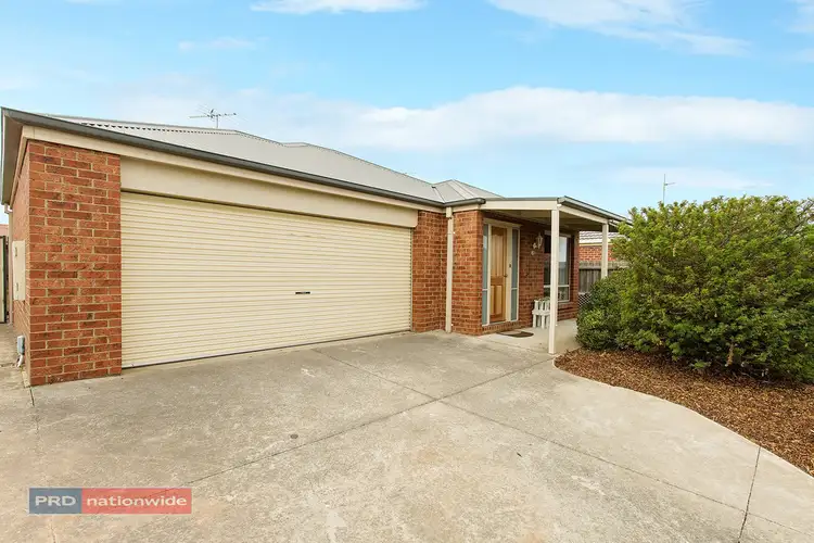 61 Meadenhall Drive, St Albans Park VIC 3219