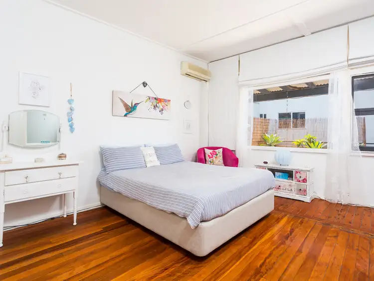 Fourth view of Homely unit listing, Unit @ 104 Albatross Avenue, Mermaid Beach QLD 4218
