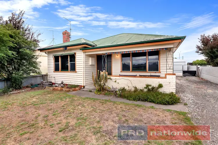 77 Beverin Street, Sebastopol VIC 3356