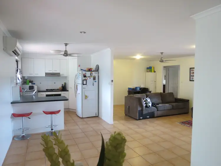 Seventh view of Homely house listing, 9 Scribbly Gum Court, Urraween QLD 4655