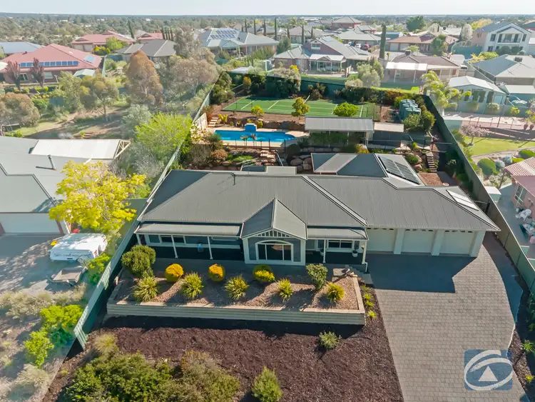 27 Burke Parade, Hewett SA 5118