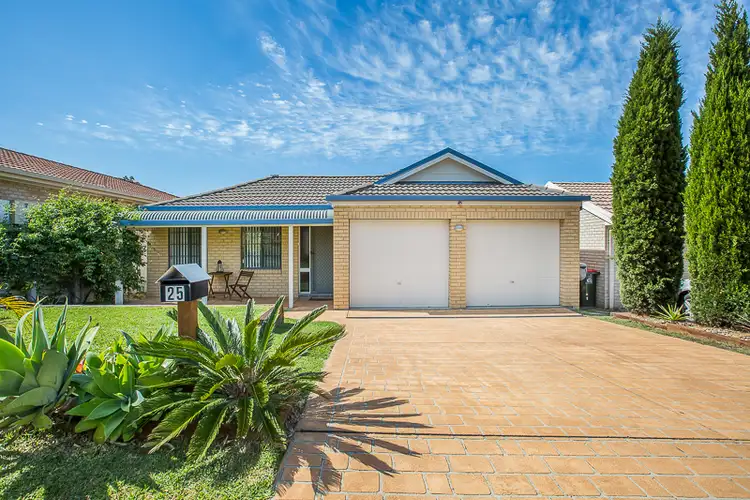 25 Waugh Close, Blue Haven NSW 2262