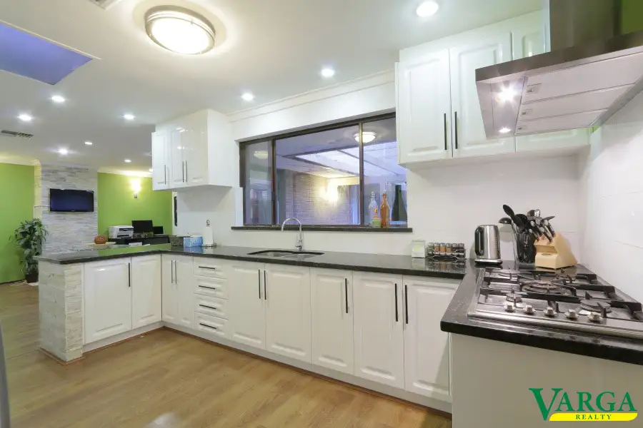 Main view of Homely house listing, 32 Gracechurch Crescent, Leeming WA 6149