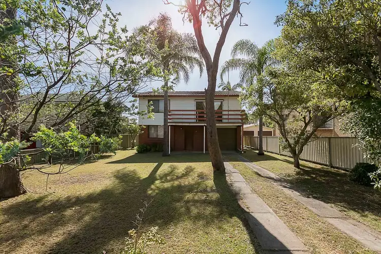 17 Nacooma Road, Buff Point NSW 2262