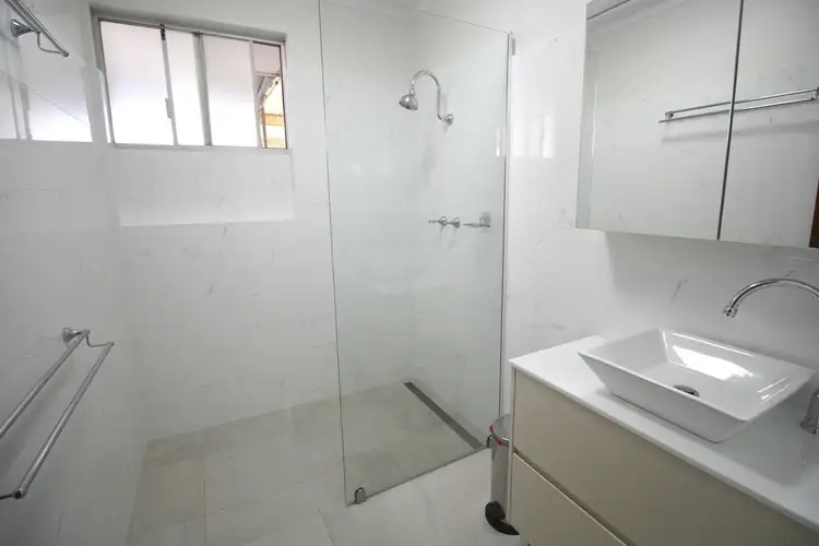 Seventh view of Homely house listing, 27 Cockman Way, Orelia WA 6167