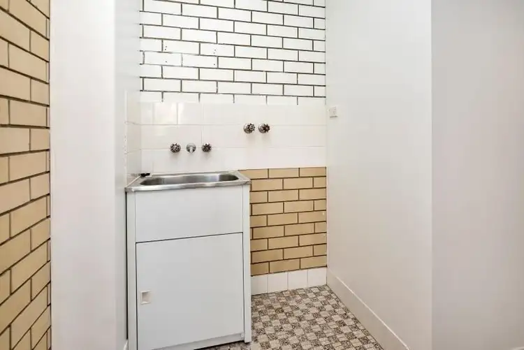Sixth view of Homely unit listing, 12/22 DUET DRIVE, Mermaid Waters QLD 4218