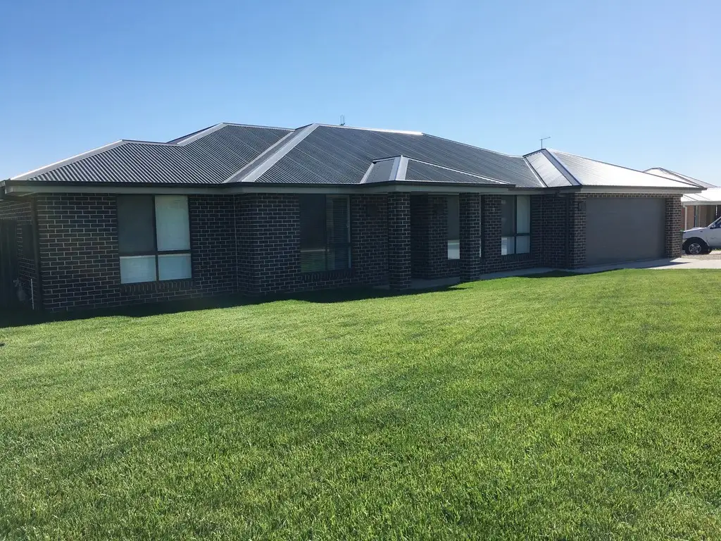 Main view of Homely house listing, 15 Freeman Circuit, Llanarth NSW 2795