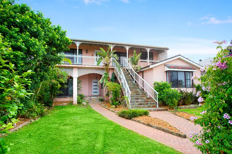51 Warringah Road, Narraweena NSW 2099