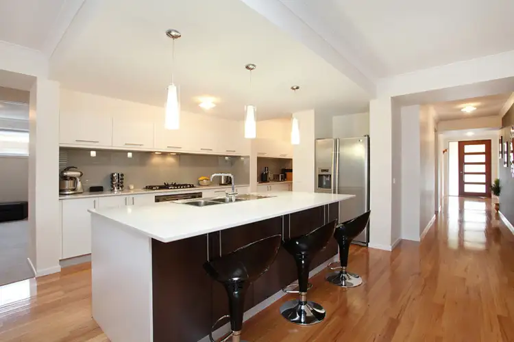 Second view of Homely house listing, 27 Benalla Avenue, Eynesbury VIC 3338
