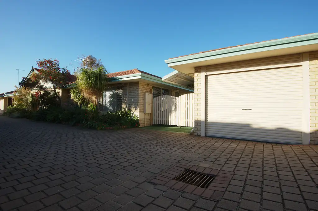 Main view of Homely unit listing, 7/74 Kent Street, Rockingham WA 6168