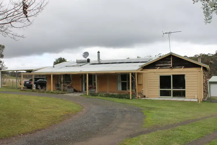 30 The Valley Road, Dunach VIC 3371