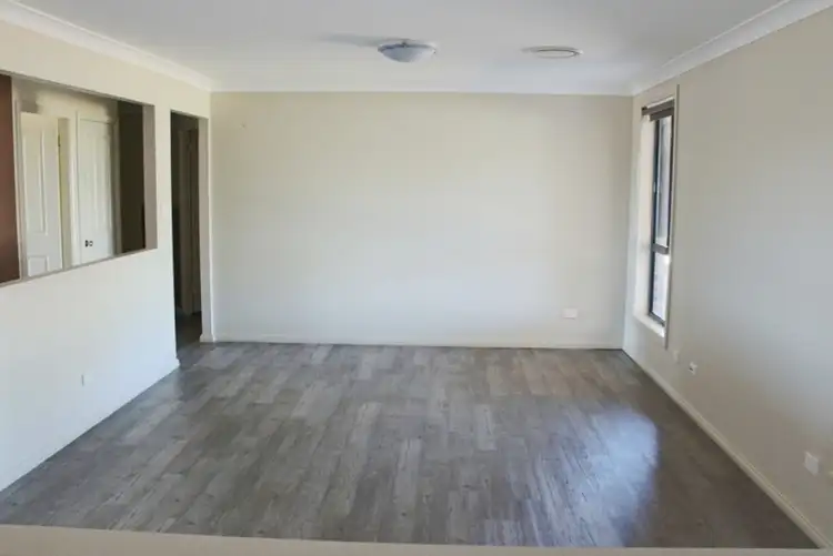 Sixth view of Homely house listing, 5 Opal Court, Bathurst NSW 2795