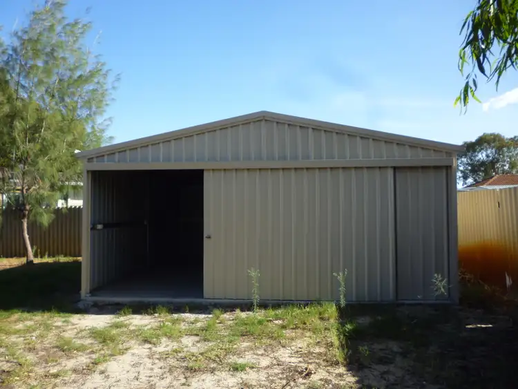 Sixth view of Homely house listing, 10 Isdell Place, Gosnells WA 6110