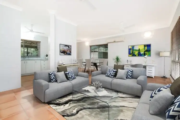 Third view of Homely house listing, 6 Bristow Court, Bakewell NT 832