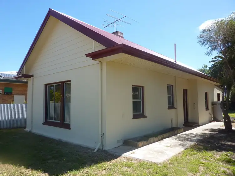25 HATCH STREET, Nuriootpa SA 5355