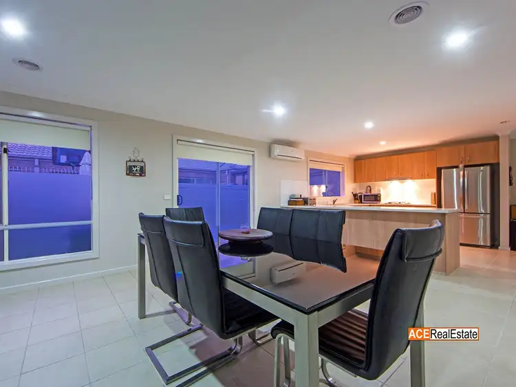 Fifth view of Homely house listing, 4 Gull Close, Williams Landing VIC 3027