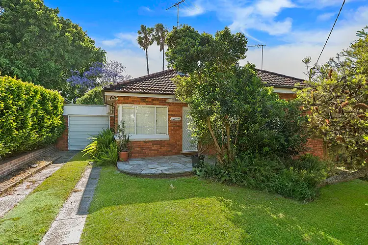 6 BISHOP ST, Newport NSW 2106