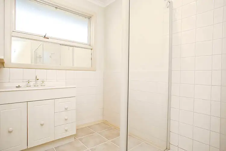 Fifth view of Homely house listing, 1 Lime Crescent, Lara VIC 3212