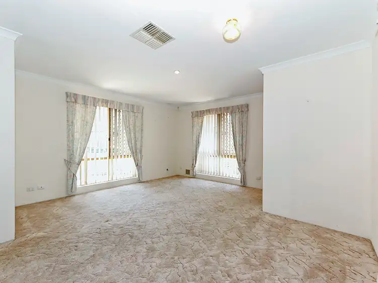 Seventh view of Homely villa listing, 2/10 Marks Place, Morley WA 6062