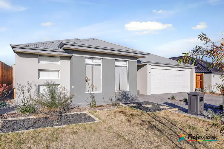 6 Boorara Road, Ellenbrook WA 6069