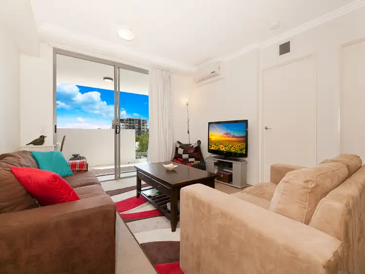 Third view of Homely unit listing, 204/392 Hamilton Road, Chermside QLD 4032