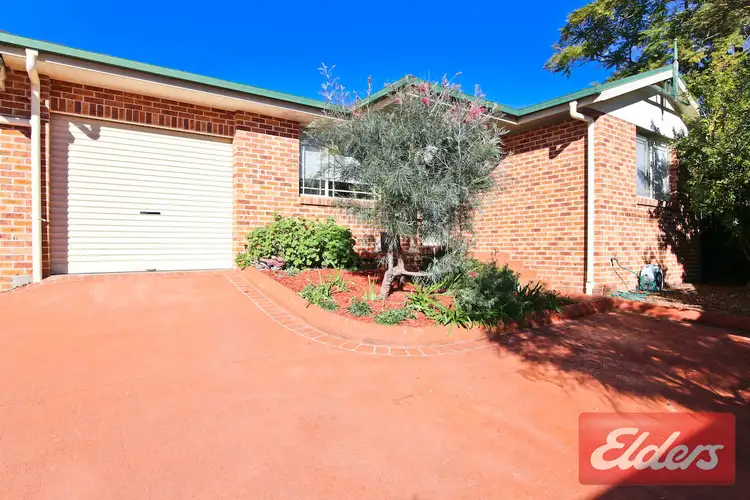 1/156a Targo Road, Girraween NSW 2145