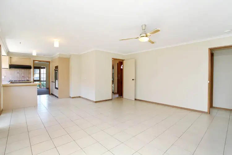 Fifth view of Homely house listing, 37 Prince Albert Crescent, Taylors Lakes VIC 3038