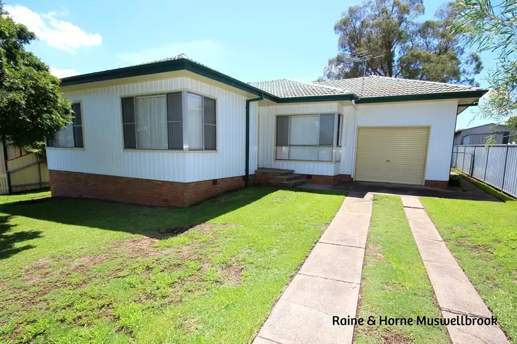 16 Adams Street, Muswellbrook NSW 2333