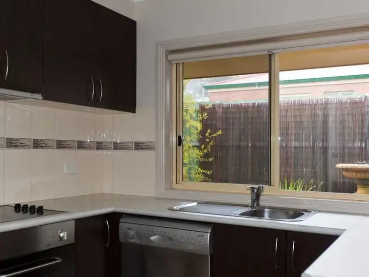 Sixth view of Homely unit listing, unit 2 / 5 Beveridge Street, Ararat VIC 3377