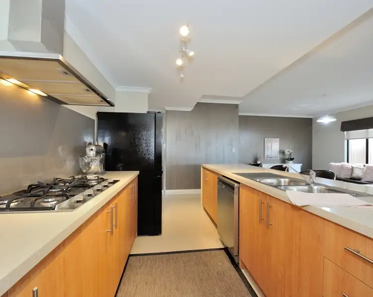 Fourth view of Homely house listing, 60 The Hawthorns, Baldivis WA 6171