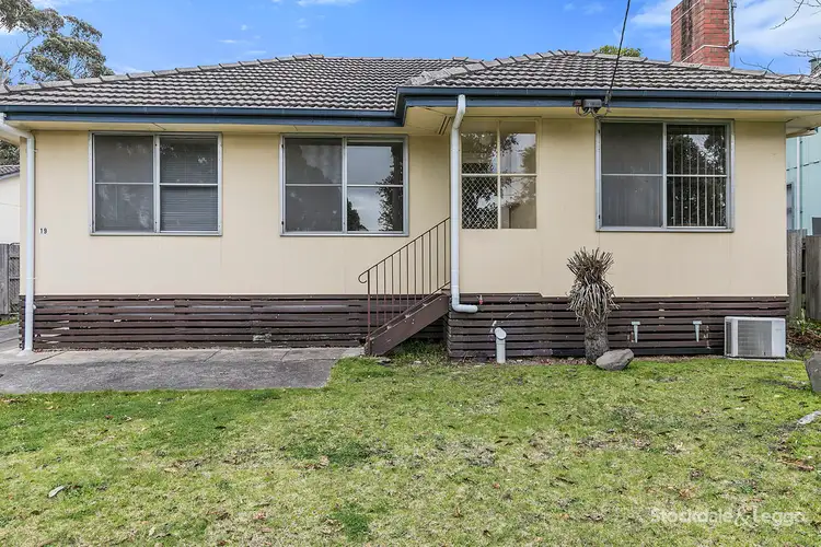 19 Whitelaw Street, Meeniyan VIC 3956