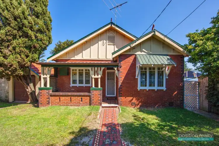 5 Farrellys Ave, Tamarama NSW 2026