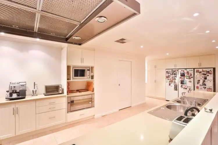 Sixth view of Homely house listing, 110 Cootamundra Avenue, Red Cliffs VIC 3496