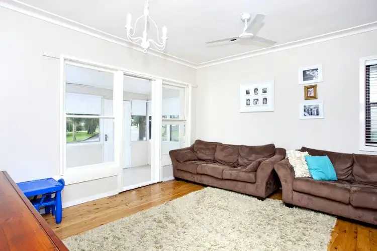 Seventh view of Homely house listing, 15 Pasedena Crescent, Beresfield NSW 2322