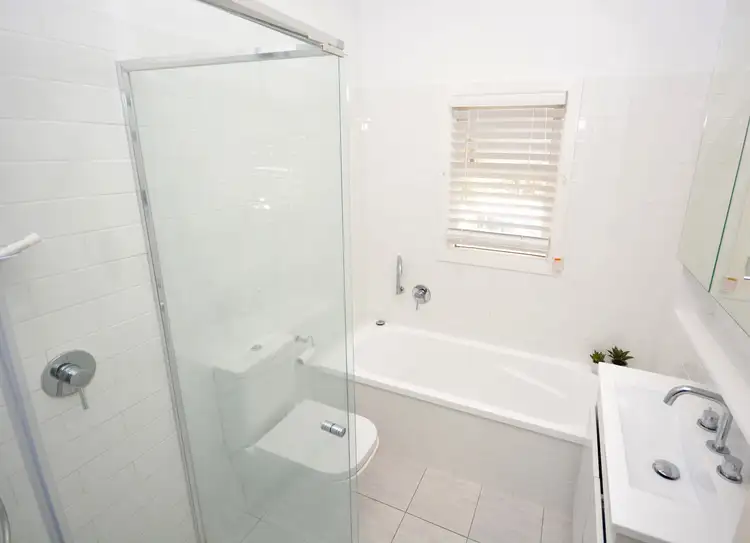 Seventh view of Homely house listing, 13 Baringa Street, Griffith NSW 2680