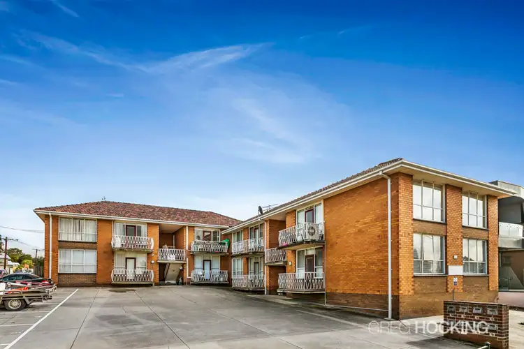 2&6/85-86 The Strand, Newport VIC 3015