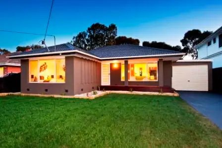 8 Noordenne Avenue, Seaholme VIC 3018