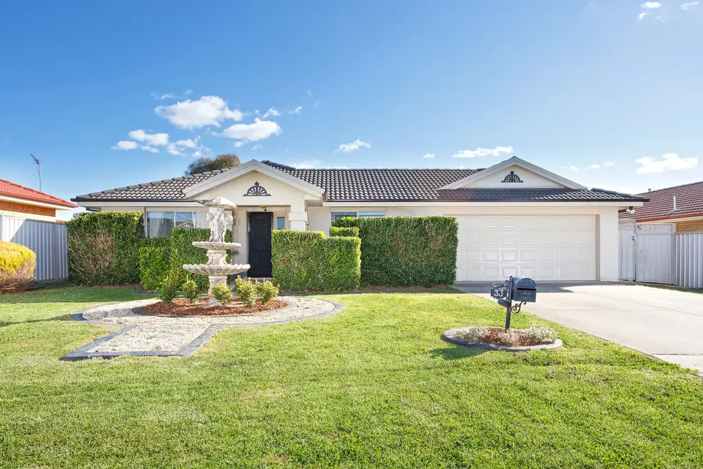 Main view of Homely house listing, 33 Womboin Crescent, Glenfield Park NSW 2650