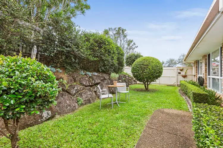 Main view of Homely semi-detached listing, 2 / 40 Cashel Crescent, Banora Point NSW 2486