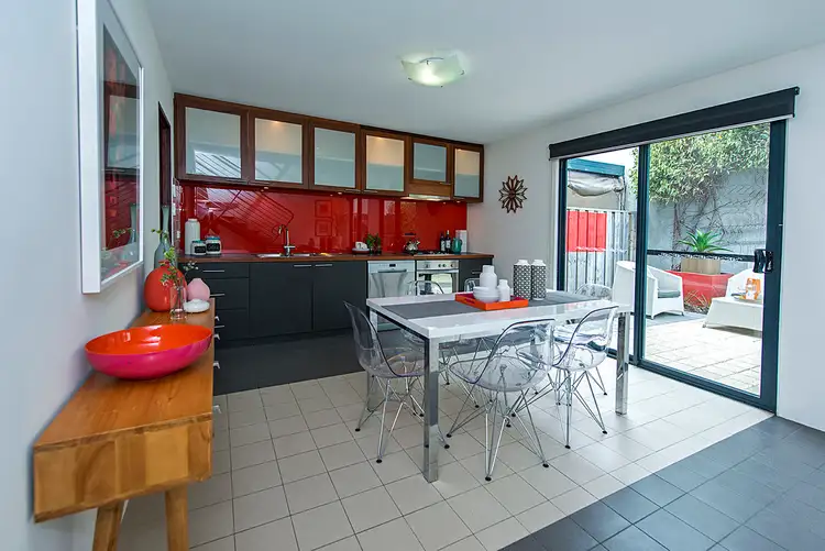 Sixth view of Homely house listing, 10/166 Seventh Avenue, Inglewood WA 6052