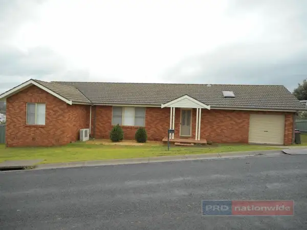 Main view of Homely house listing, 5 Kiandra Drive, Tumut NSW 2720