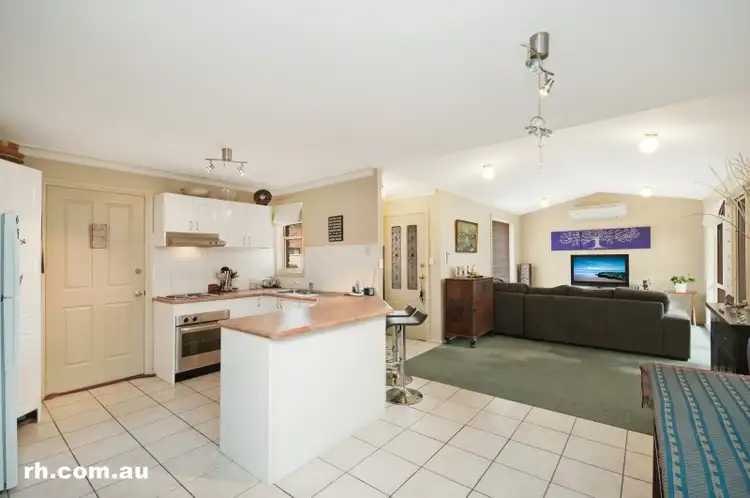 Third view of Homely villa listing, 3/27 Waratah Avenue, Woy Woy NSW 2256