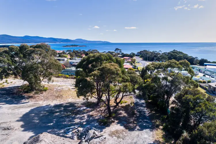 33 Murray Street, Bicheno TAS 7215