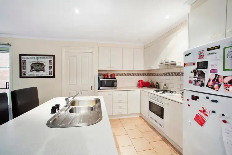 Third view of Homely unit listing, 2/17 McNabb Street, Berwick VIC 3806