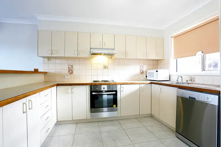 Second view of Homely house listing, 2/50 Cameron Cres, Lara VIC 3212