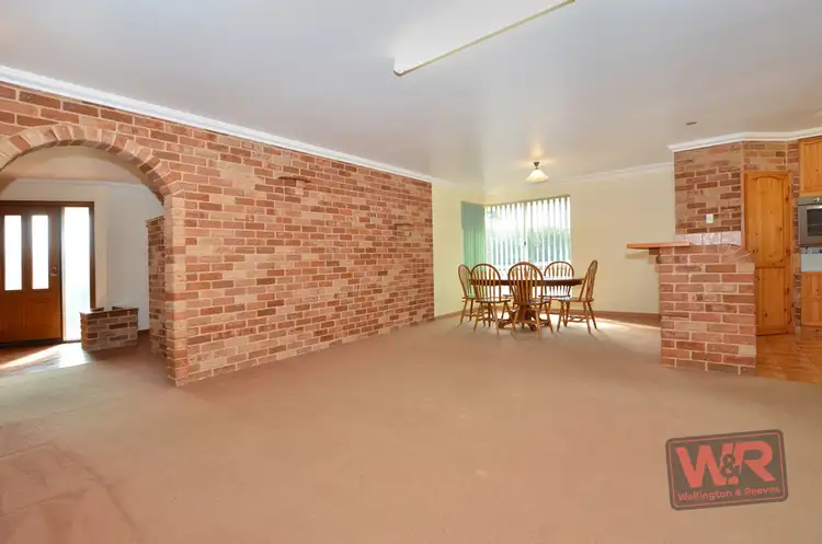 Sixth view of Homely house listing, 11 Seville Way, Orana WA 6330