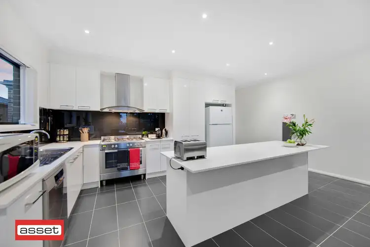 Fifth view of Homely house listing, 53 Malua Circuit, Sandhurst VIC 3977