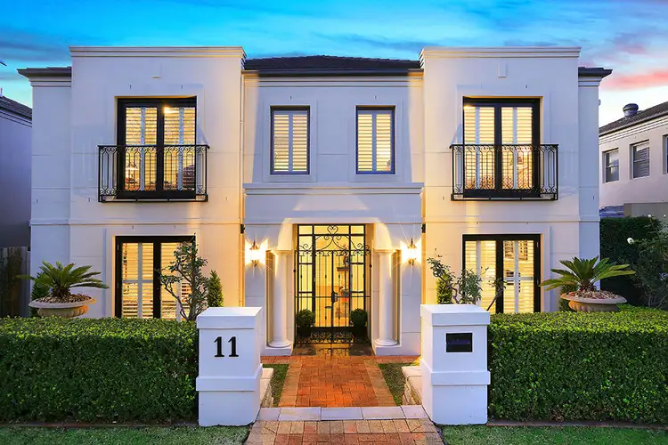 11 Bishop Street, Cabarita NSW 2137