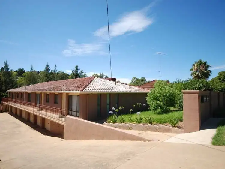Main view of Homely unit listing, 3/125 Lake Albert Road, Kooringal NSW 2650
