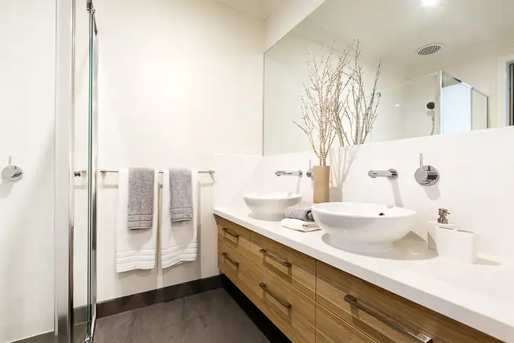 Sixth view of Homely house listing, 733A Nepean Highway, Mornington VIC 3931